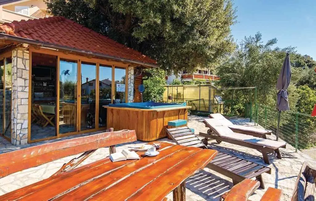 Apartment In Superska Draga - Insel Rab 42281 Supetarska Draga